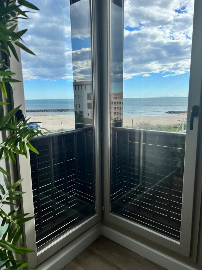 En Front De Mer, Magnifique Appartement 6 Pers. Agde Eksteriør bilde